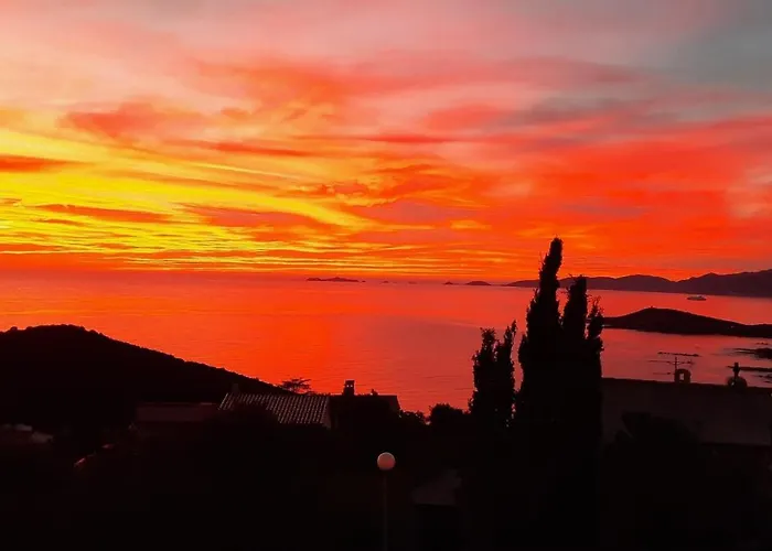 בית נופש Casa Mina Pietrosella